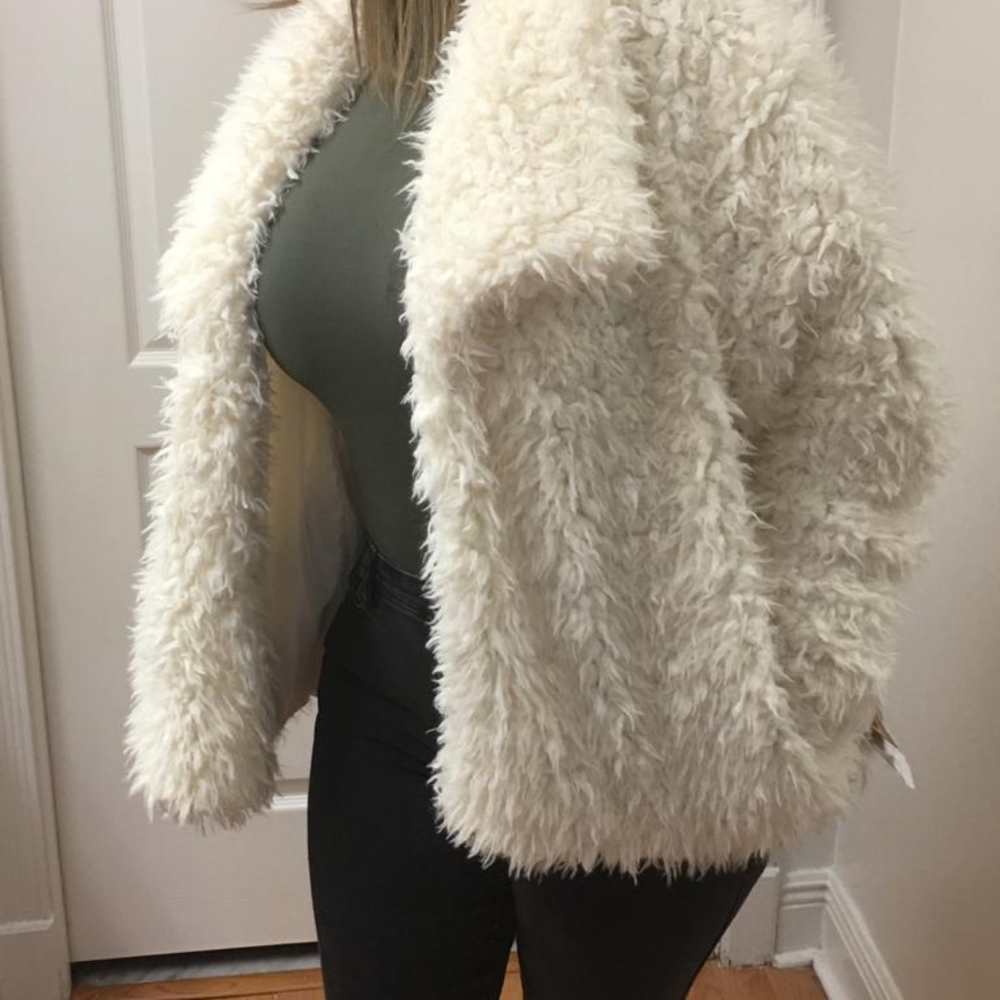 Joujou vegan coat